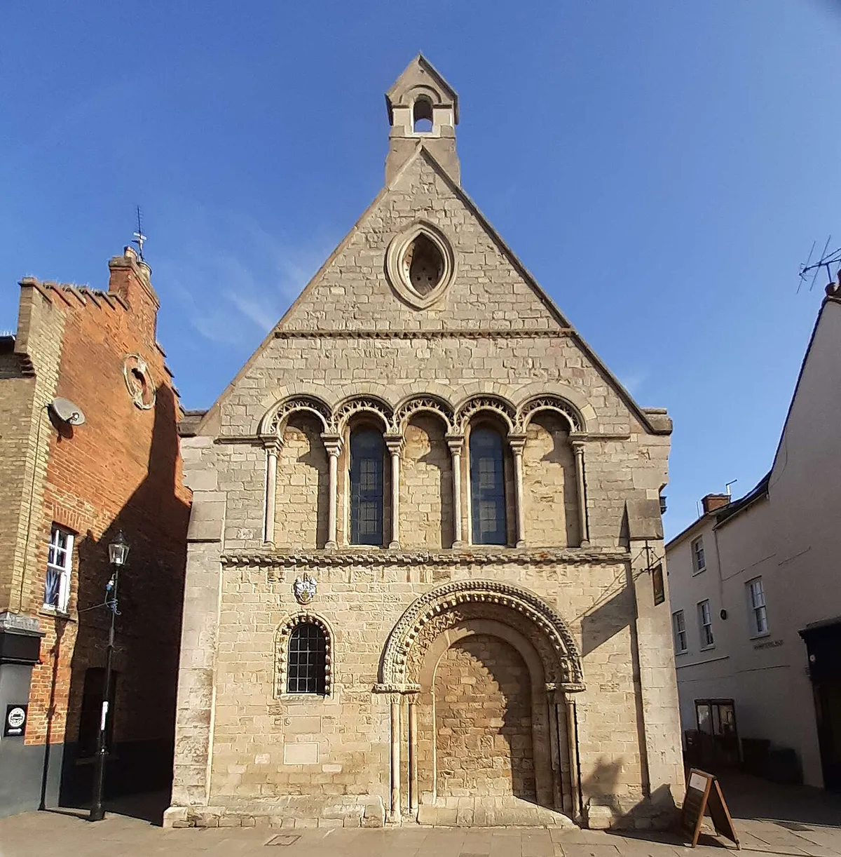 Cromwell Museum, Huntingdon from the High Street